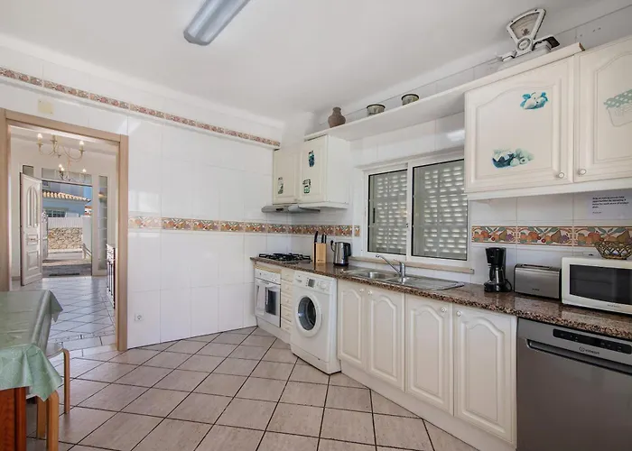 Breeze - Adults Only * 알부페이라